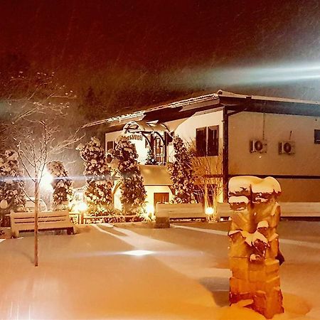 Hotel Minaliat Vek Szumen Zewnętrze zdjęcie