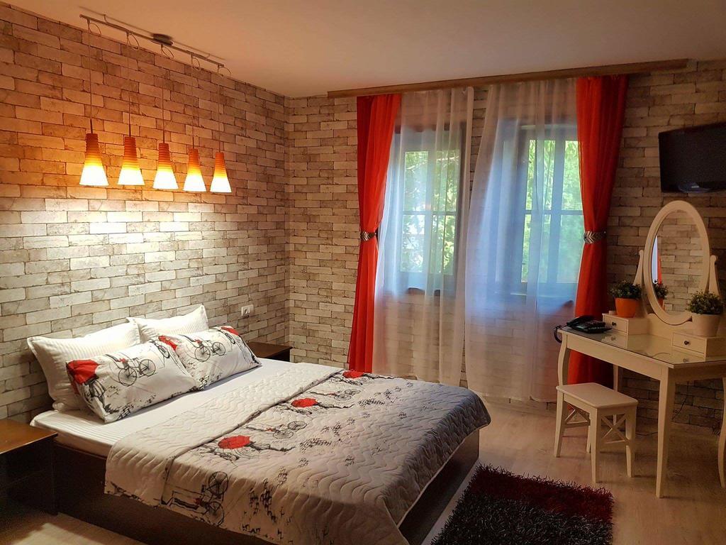 Hotel Minaliat Vek Szumen Zewnętrze zdjęcie