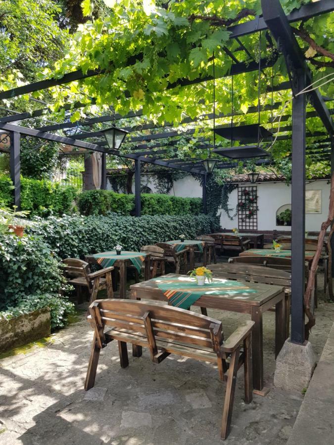 Hotel Minaliat Vek Szumen Zewnętrze zdjęcie
